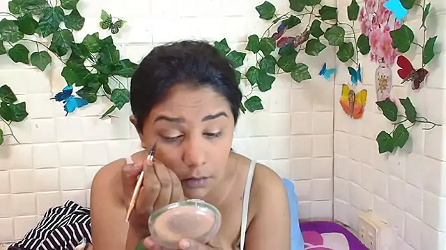 Snapshot of IndiaSexyStripper4u chatting on October 13, 2025, 5:25 pm IndiaSexyStripper4u online show from October 13, 2025, 5:25 pm