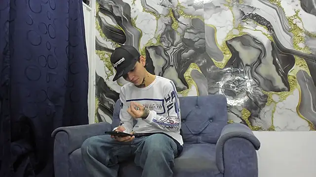 StraightBoy Nick online show from May 30, 2026, 5:14 am