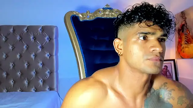 antonio  444 online show from June 13, 2026, 11:56 pm