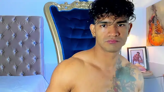 antonio  444 online show from June 19, 2026, 1:00 am
