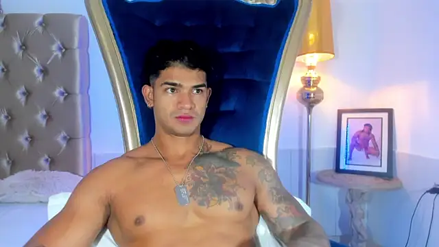 antonio  444 online show from September 26, 2025, 9:16 am