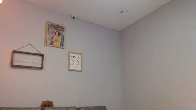 Xfire boy69 online show from November 10, 2025, 4:34 pm