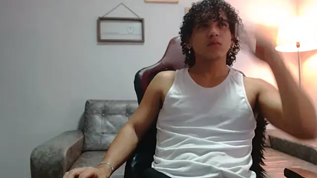 Xfire boy69 online show from October 11, 2025, 1:56 pm