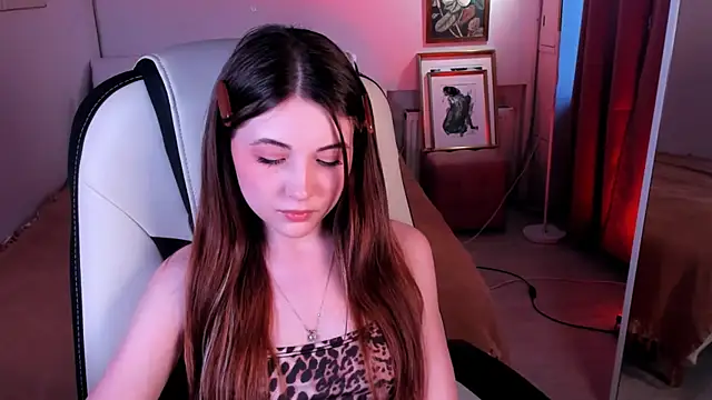 Kimmie shine online show from August 4, 2026, 3:16 pm