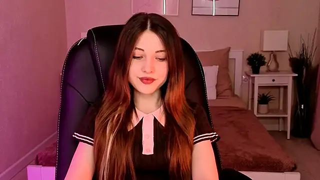 Kimmie shine online show from May 6, 2026, 5:39 pm