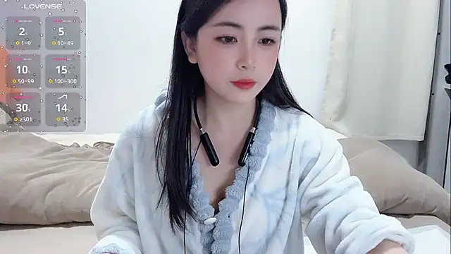 Snapshot of Yingbao-Baby chatting on February 5, 2026, 2:57 pm Yingbao-Baby online show from February 5, 2026, 2:57 pm