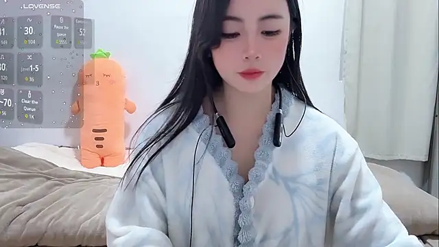 Yingbao-Baby online show from February 2, 2026, 5:06 am