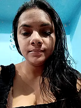 sofia-xy online show from February 10, 2026, 8:02 am