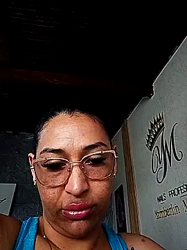 Snapshot of IvyShine7 chatting on June 17, 2026, 2:27 pm IvyShine7 online show from June 17, 2026, 2:27 pm