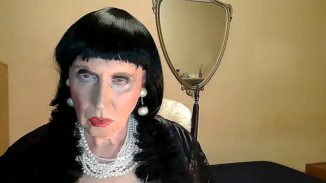 ROBY SWEETHOT online show from October 7, 2025, 10:11 pm