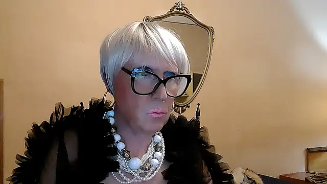 ROBY SWEETHOT online show from October 3, 2025, 10:22 pm