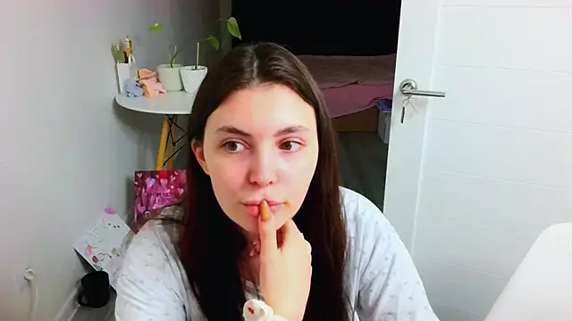 peachyness online show from July 28, 2026, 10:20 pm
