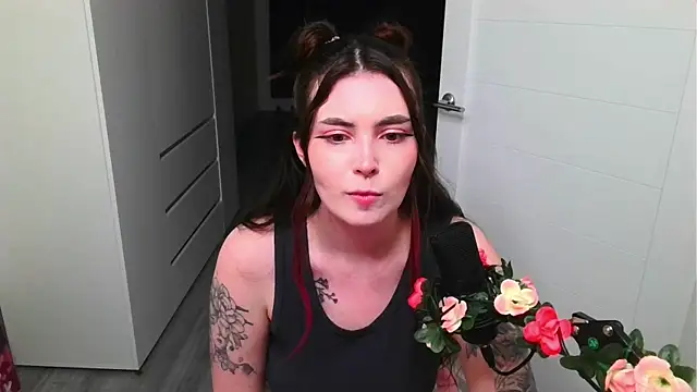 peachyness online show from May 1, 2026, 7:41 pm