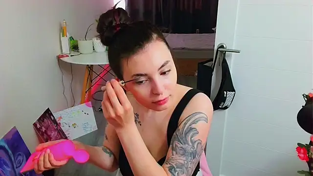 peachyness online show from July 11, 2026, 12:27 pm