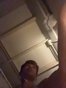 Snapshot of pophiboy chatting on March 15, 2026, 12:06 am pophiboy online show from March 15, 2026, 12:06 am