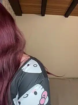 SweetTeenGirl online show from March 11, 2026, 6:57 pm