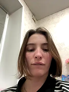 ZariaFlame online show from October 1, 2025, 10:02 pm