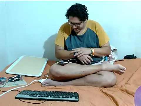 MeisanPaul online show from November 24, 2025, 1:38 am