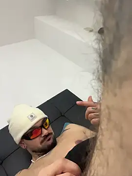 penebunny online show from January 9, 2026, 7:21 pm