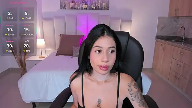 miranda crawfor online show from October 23, 2025, 11:31 am