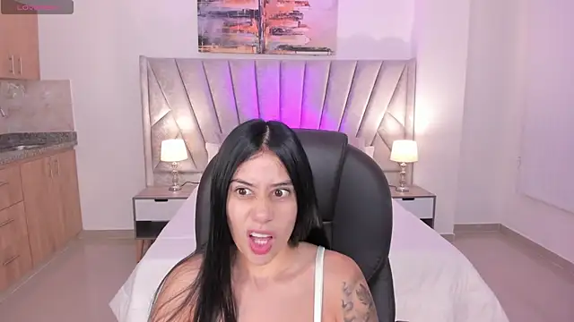 miranda crawfor online show from September 18, 2025, 11:24 am