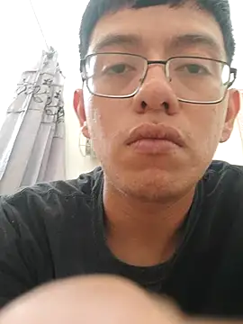 ELI TICANTE online show from September 20, 2025, 8:36 pm