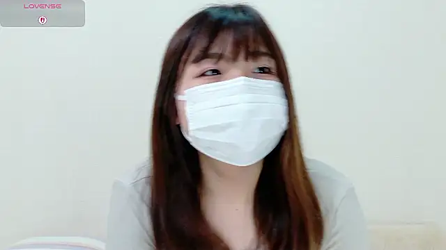 mana-chan online show from September 17, 2025, 6:26 am