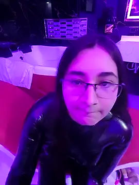 LiliThara online show from October 13, 2025, 11:12 am