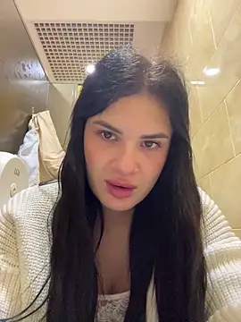 MiraReach online show from October 13, 2025, 3:41 am