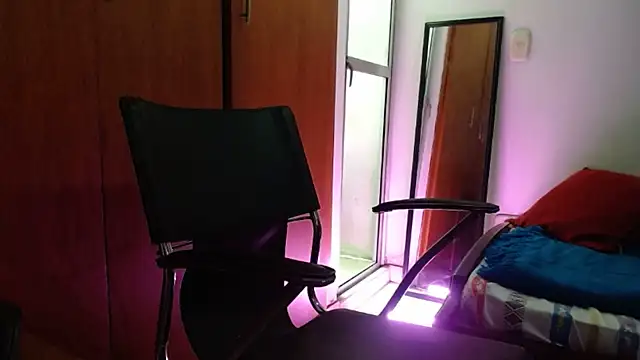 joacob00m online show from November 21, 2025, 7:57 pm