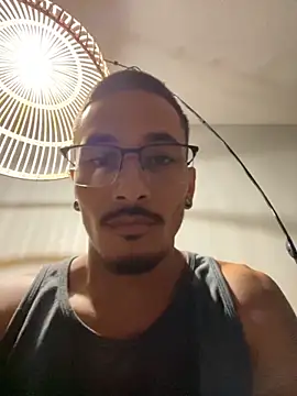 tanjir020 online show from September 16, 2025, 5:41 am