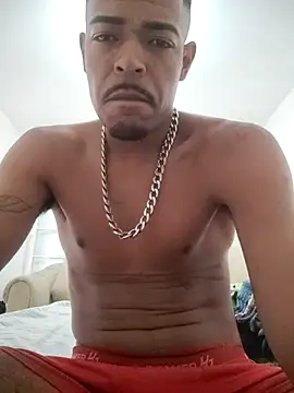 lacoste12 online show from February 1, 2026, 12:58 pm