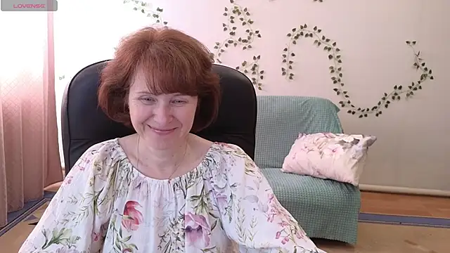 Lia Tito online show from June 4, 2026, 6:07 am