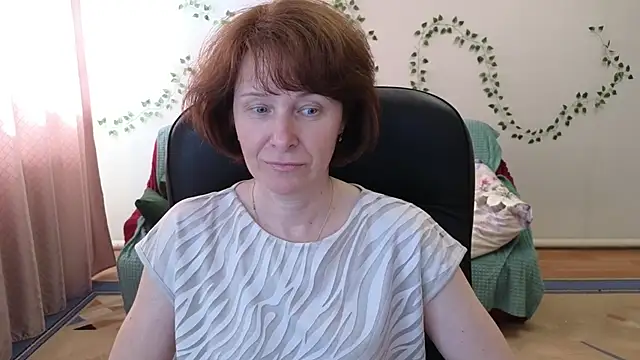 Lia Tito online show from June 5, 2026, 6:52 am