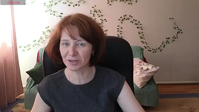 Lia Tito online show from June 10, 2026, 6:25 am