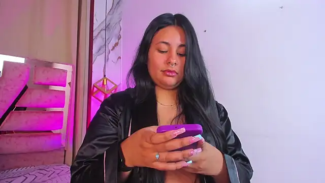 Snapshot of SamaelAndLilitt chatting on February 13, 2026, 3:50 am SamaelAndLilitt online show from February 13, 2026, 3:50 am