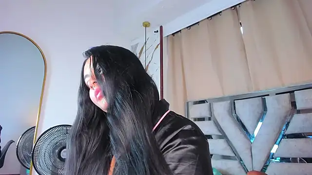 Snapshot of SamaelAndLilitt chatting on May 22, 2026, 11:19 am SamaelAndLilitt online show from May 22, 2026, 11:19 am