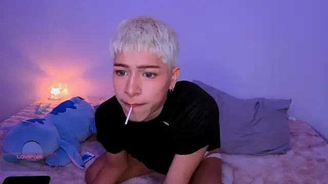 taichi bluy online show from September 13, 2025, 1:00 pm