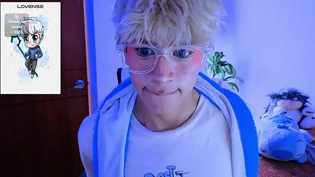 taichi bluy online show from November 11, 2025, 7:52 pm