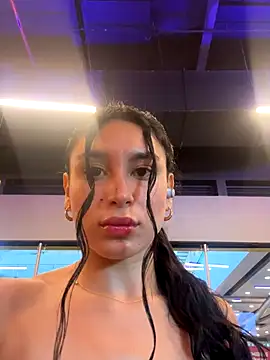 Snapshot of MonicaSalvatore chatting on November 8, 2025, 8:45 pm MonicaSalvatore online show from November 8, 2025, 8:45 pm