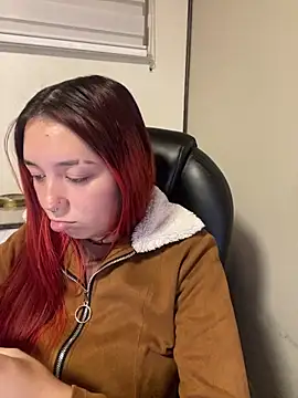 Snapshot of Karen18_boobs chatting on February 8, 2026, 2:09 am Karen18 boobs online show from February 8, 2026, 2:09 am