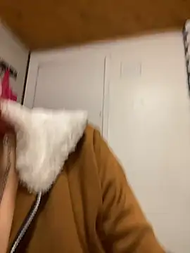 Snapshot of Karen18_boobs chatting on February 24, 2026, 3:07 am Karen18 boobs online show from February 24, 2026, 3:07 am