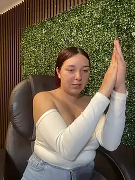 Karen18 boobs online show from July 9, 2026, 3:18 am
