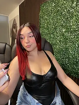 Karen18 boobs online show from July 19, 2026, 11:18 am