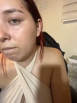 Snapshot of Karen18_boobs chatting on March 20, 2026, 2:34 am Karen18 boobs online show from March 20, 2026, 2:34 am