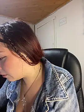 Karen18 boobs online show from April 25, 2026, 3:42 am