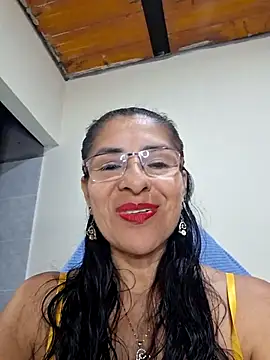 Natasha 50 online show from August 6, 2026, 1:33 am