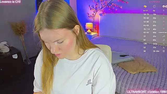 AshleyJoness online show from July 14, 2026, 5:12 am
