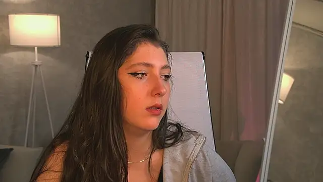 Mary Miiller online show from September 21, 2025, 9:58 am