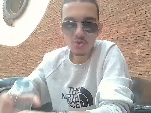 hwaaaylbzazel1 online show from September 22, 2025, 6:14 pm